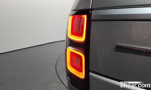 Land Rover Range Rover 2020 4.4 автомат (гидро), миниатюра 8