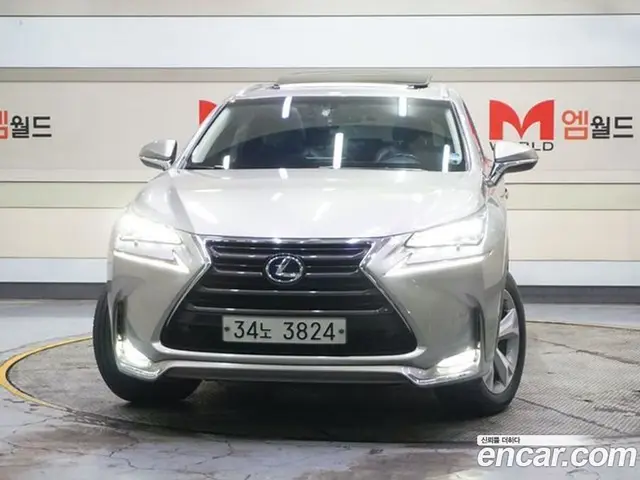 Lexus NX, 2017, 96 902 км