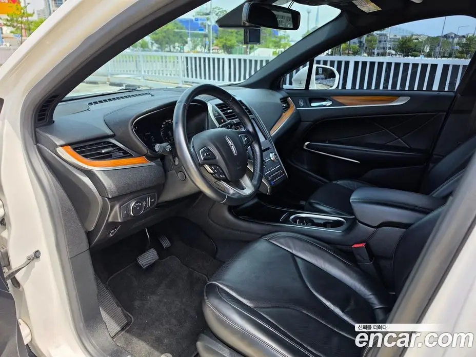 Lincoln MKC 2019 2.0 автомат (гидро), фото 14