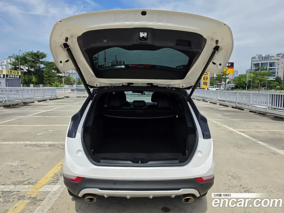 Lincoln MKC 2019 2.0 автомат (гидро), фото 9