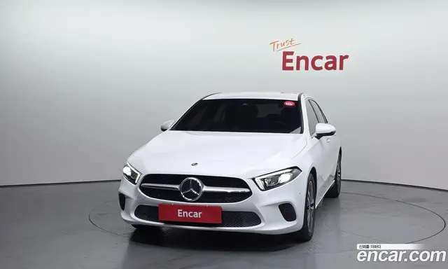 Mercedes-Benz A-Class 2022 2.0 автомат (гидро), миниатюра 3 Mercedes-Benz A-Class 2022 2.0 автомат (гидро), миниатюра 3