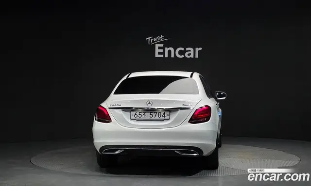 Mercedes-Benz C-Class 2019 1.9 автомат (гидро), миниатюра 4 Mercedes-Benz C-Class 2019 1.9 автомат (гидро), миниатюра 4