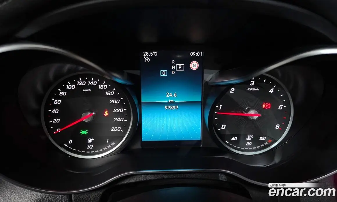 Mercedes-Benz C-Class 2019 1.9 автомат (гидро), фото 8 Mercedes-Benz C-Class 2019 1.9 автомат (гидро), фото 8