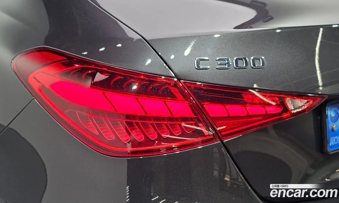 Mercedes-Benz C-Class 2023 2.0 автомат (гидро), фото 9