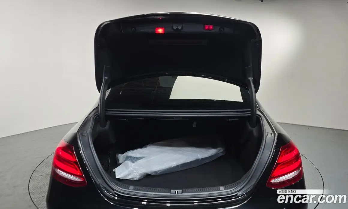 Mercedes-Benz E-Class 2018 3.0 автомат (гидро), фото 18