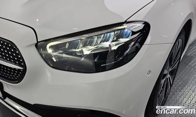 Mercedes-Benz E-Class 2021 2.0 автомат (гидро), миниатюра 8