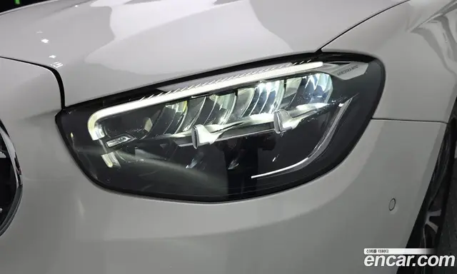 Mercedes-Benz E-Class 2021 2.0 автомат (гидро), миниатюра 8