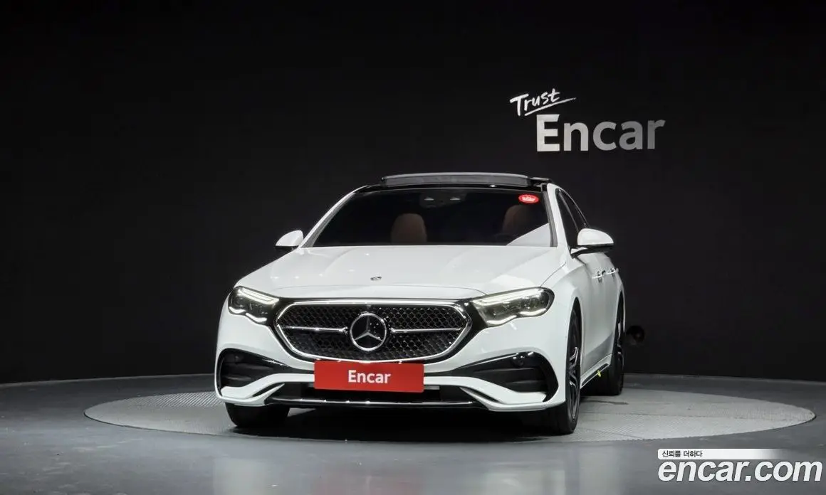 Mercedes-Benz E-Class 2024 2.0 автомат (гидро), фото 3