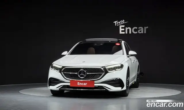Mercedes-Benz E-Class 2024 2.0 автомат (гидро), миниатюра 3