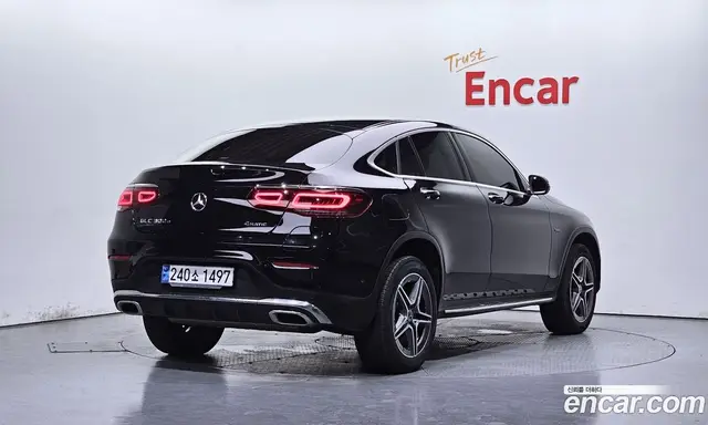 Mercedes-Benz GLC-Class 2021 2.0 автомат (гидро), миниатюра 2