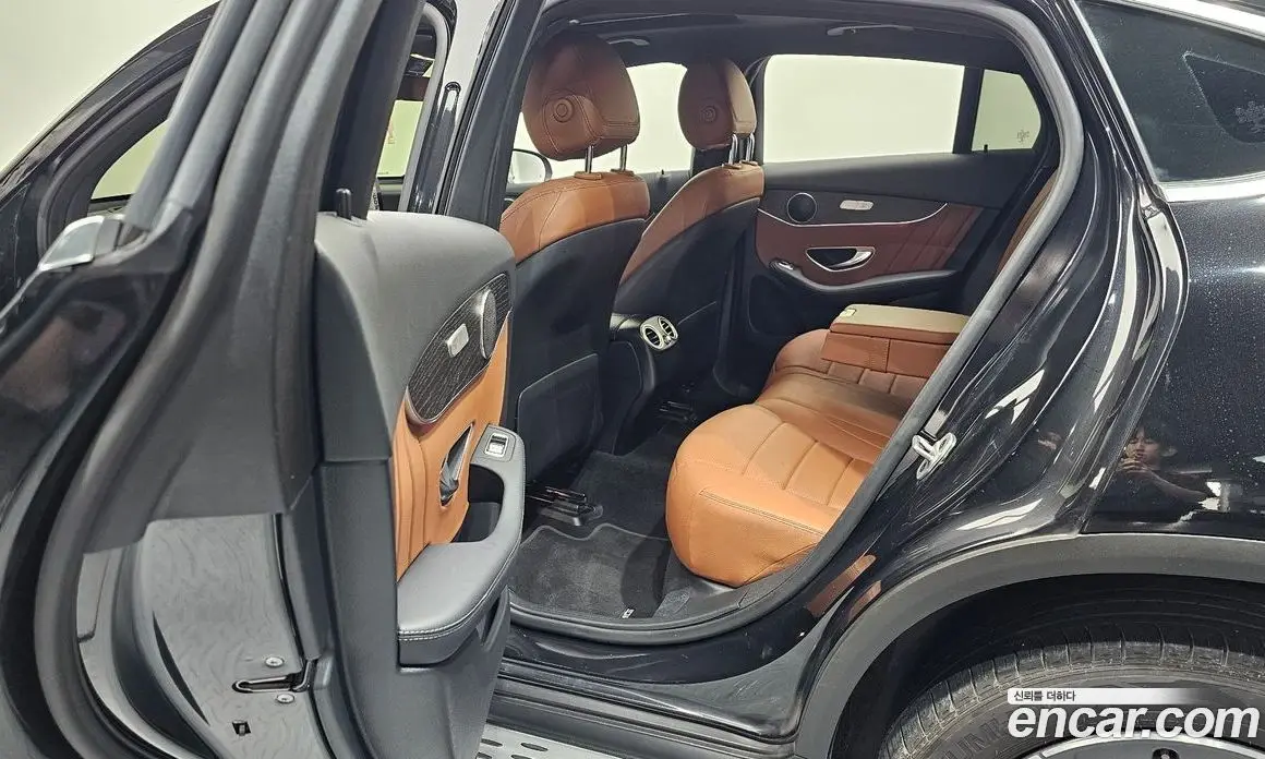 Mercedes-Benz GLC-Class 2021 2.0 автомат (гидро), фото 16