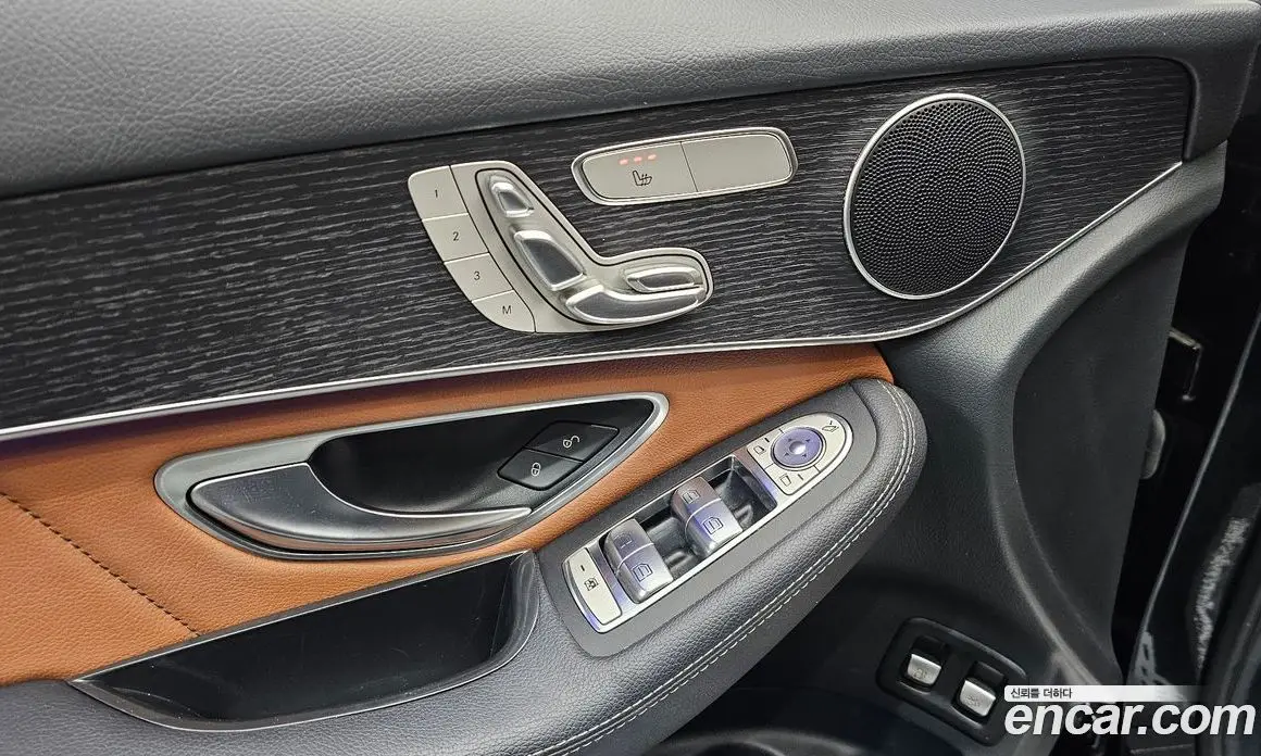 Mercedes-Benz GLC-Class 2021 2.0 автомат (гидро), фото 29