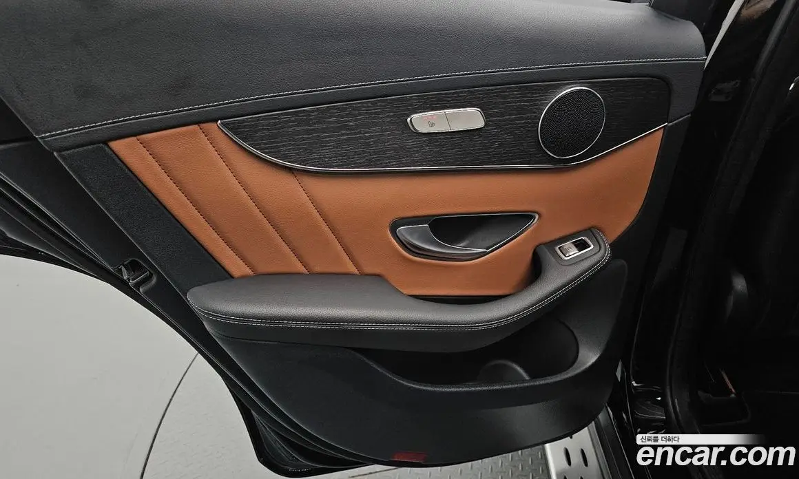 Mercedes-Benz GLC-Class 2022 2.0 автомат (гидро), фото 14