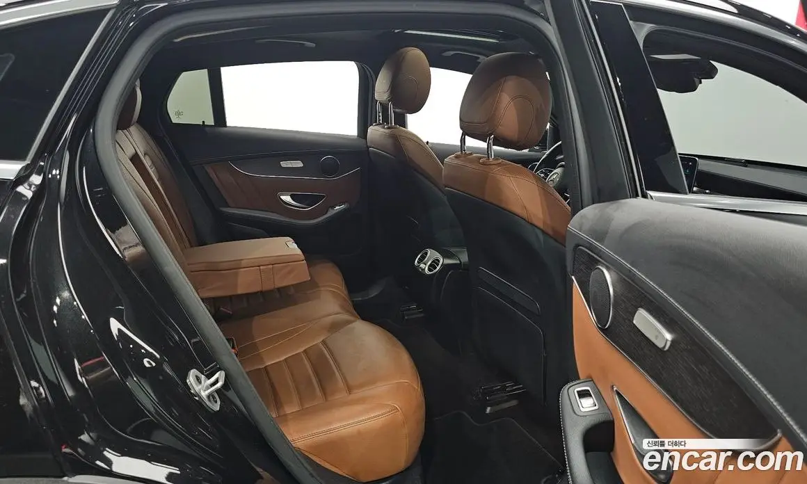 Mercedes-Benz GLC-Class 2022 2.0 автомат (гидро), фото 15