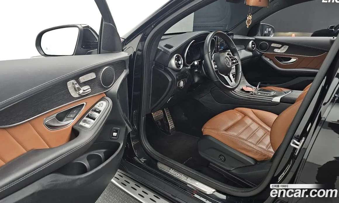 Mercedes-Benz GLC-Class 2022 2.0 автомат (гидро), фото 16