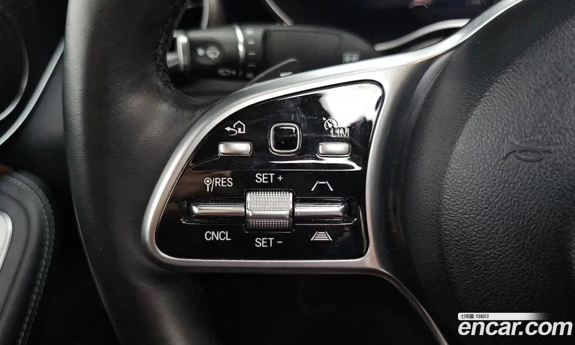 Mercedes-Benz GLC-Class 2022 2.0 автомат (гидро), фото 31