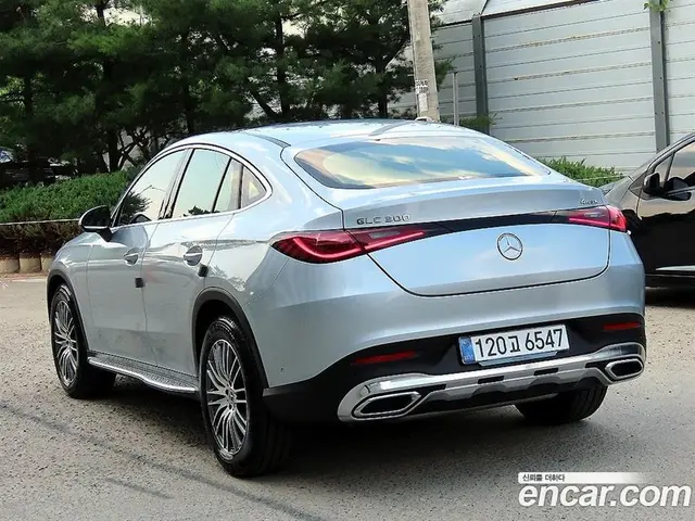 Mercedes-Benz GLC-Class 2025 2.0 автомат (гидро), миниатюра 2