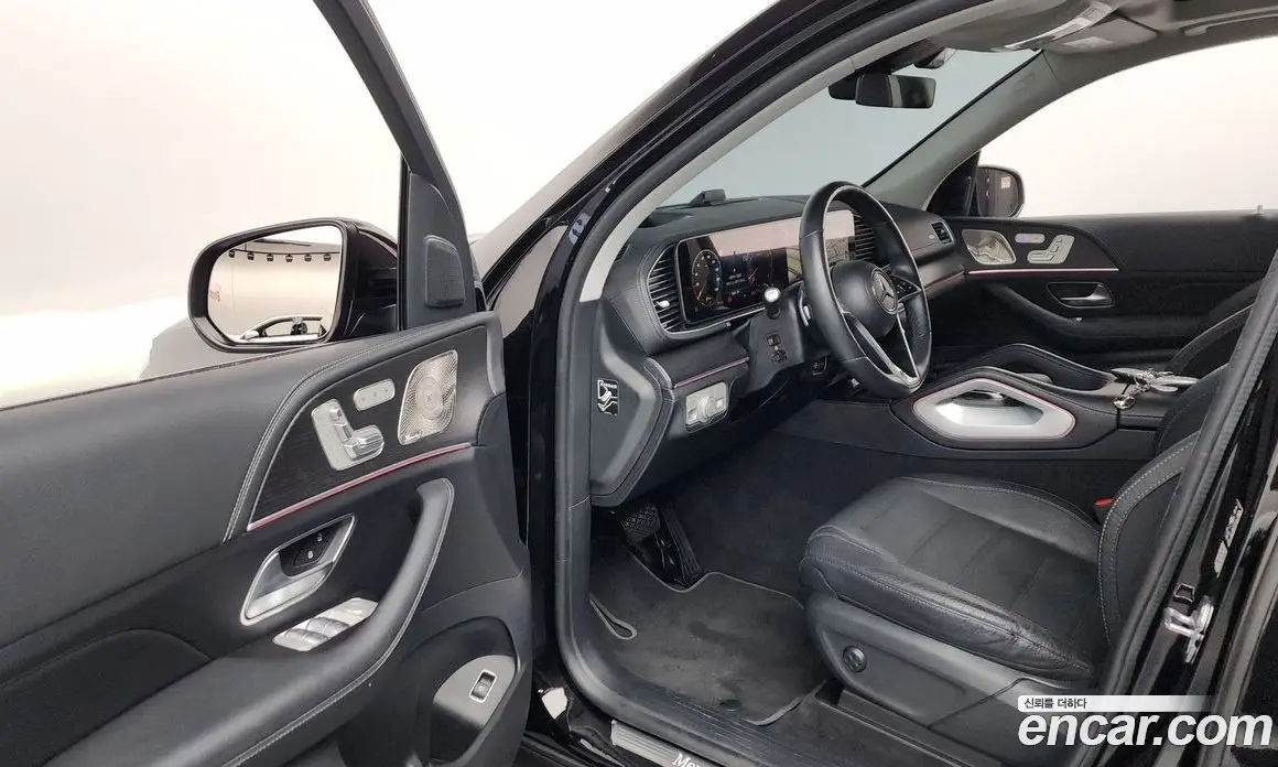Mercedes-Benz GLE-Class 2024 3.0 автомат (гидро), фото 13