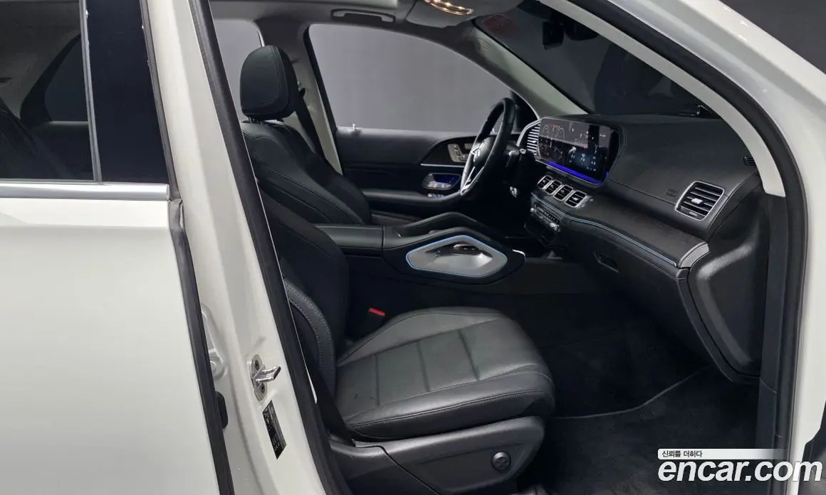 Mercedes-Benz GLE-Class 2024 2.0 автомат (гидро), фото 16