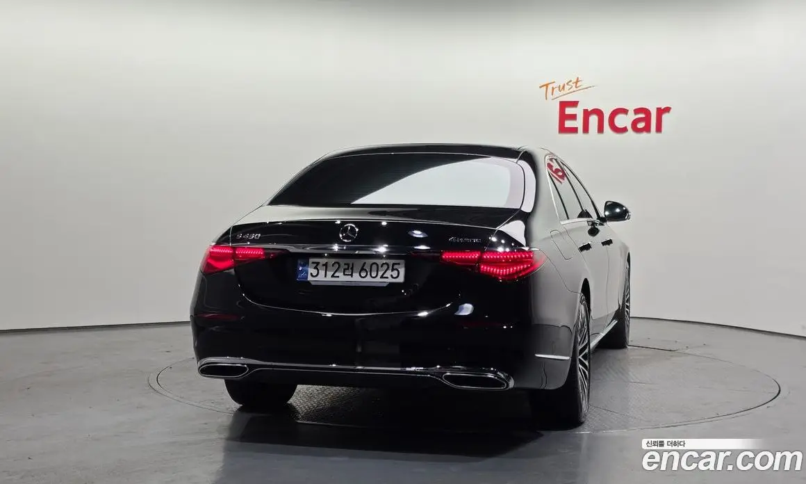 Mercedes-Benz S-Class 2023 3.0 автомат (гидро), фото 4