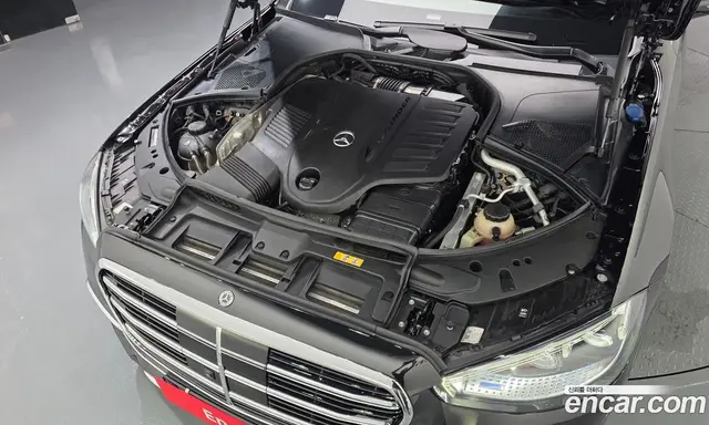 Mercedes-Benz S-Class 2023 3.0 автомат (гидро), миниатюра 6