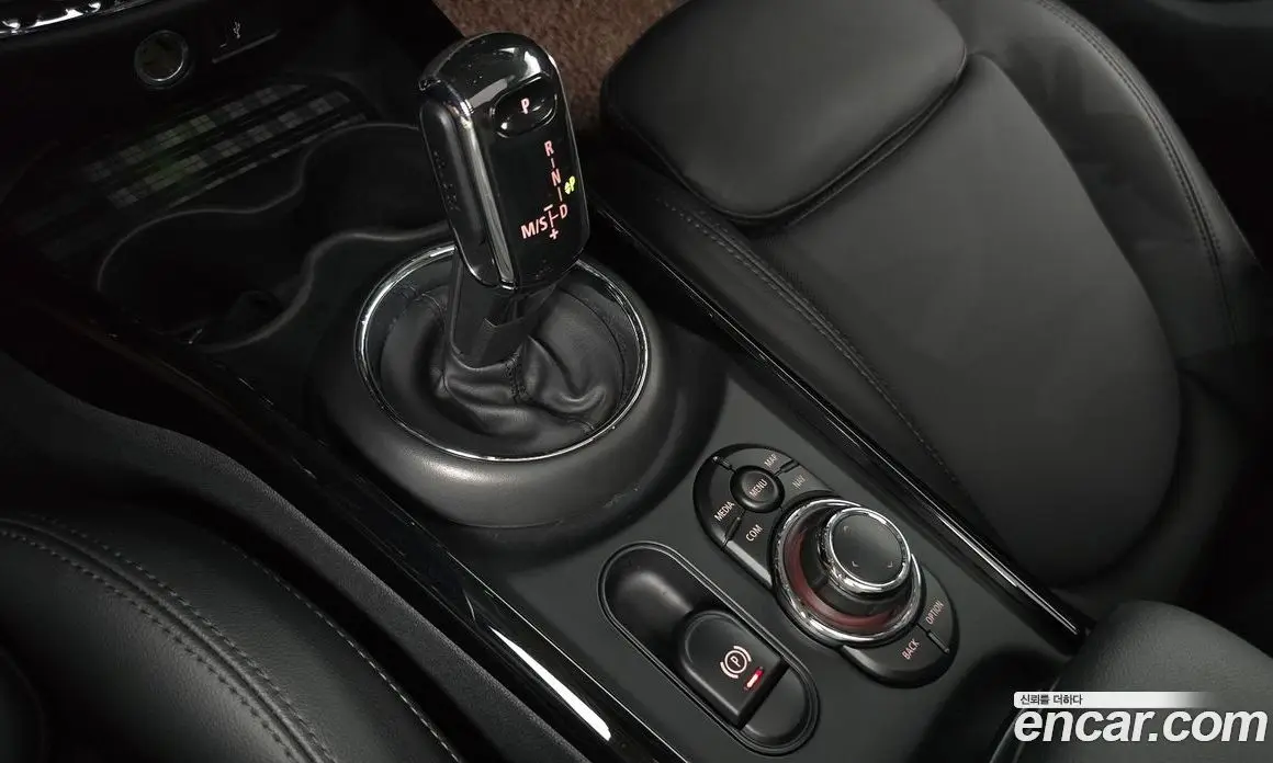 Mini Clubman 2021 1.5 автомат (гидро), фото 12