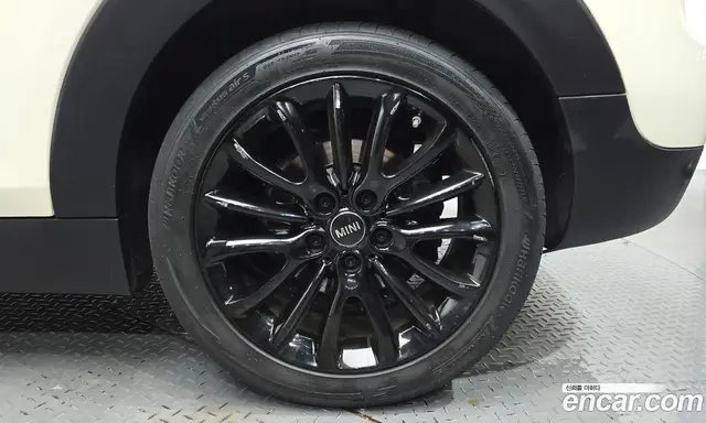 Mini Clubman 2021 1.5 автомат (гидро), миниатюра 7