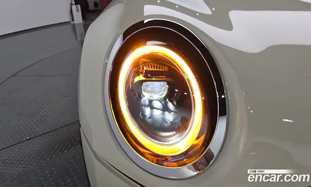 Mini Clubman 2021 1.5 автомат (гидро), миниатюра 8