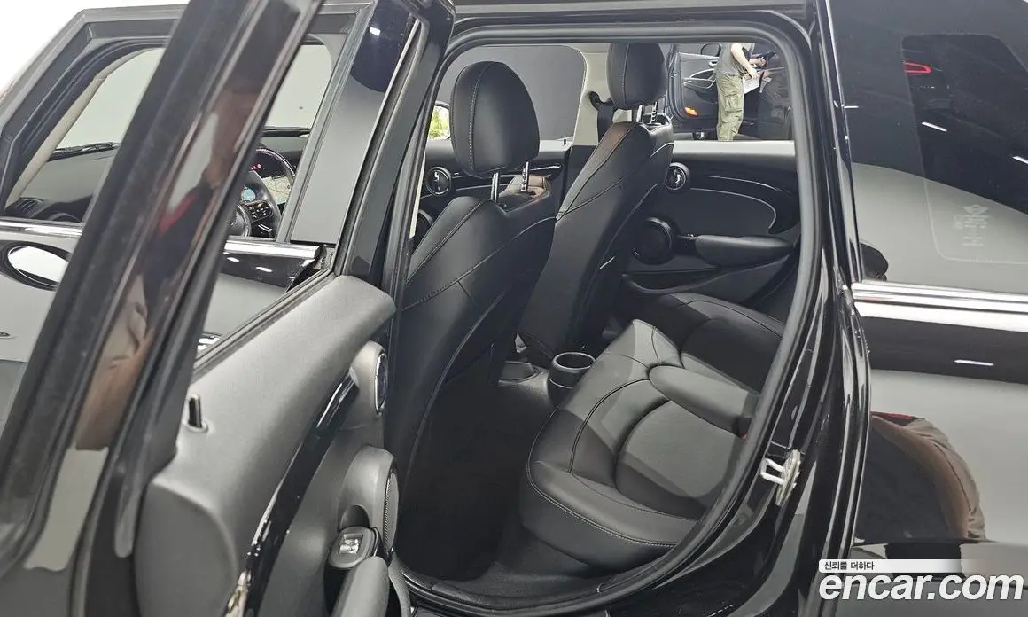 Mini Cooper 2022 1.5 автомат (гидро), фото 18