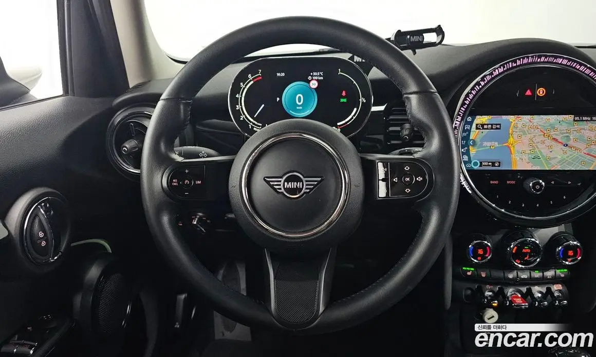Mini Cooper 2022 1.5 автомат (гидро), фото 19