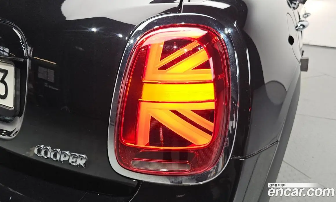 Mini Cooper 2022 1.5 автомат (гидро), фото 9