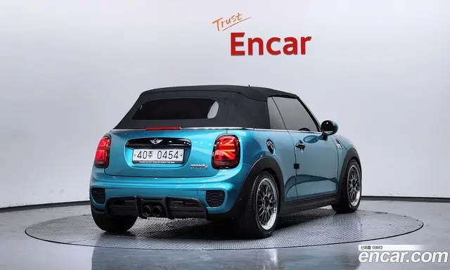 Mini Cooper Convertible 2016 2.0 автомат (гидро), миниатюра 2