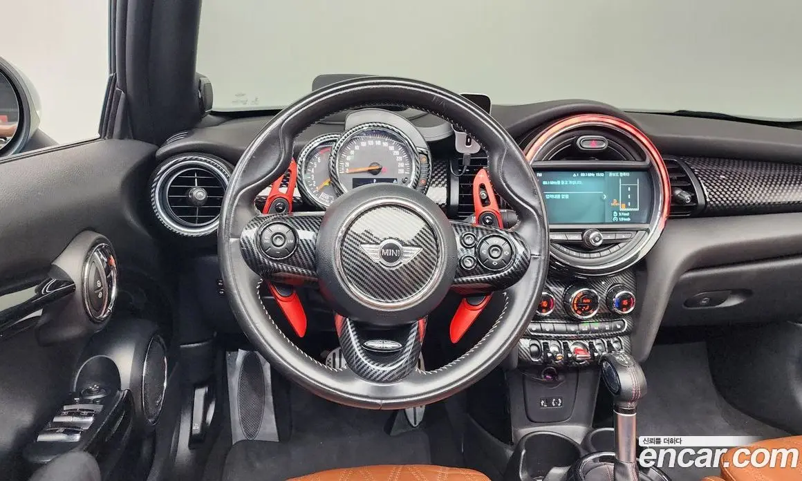 Mini Cooper Convertible 2016 2.0 автомат (гидро), фото 13