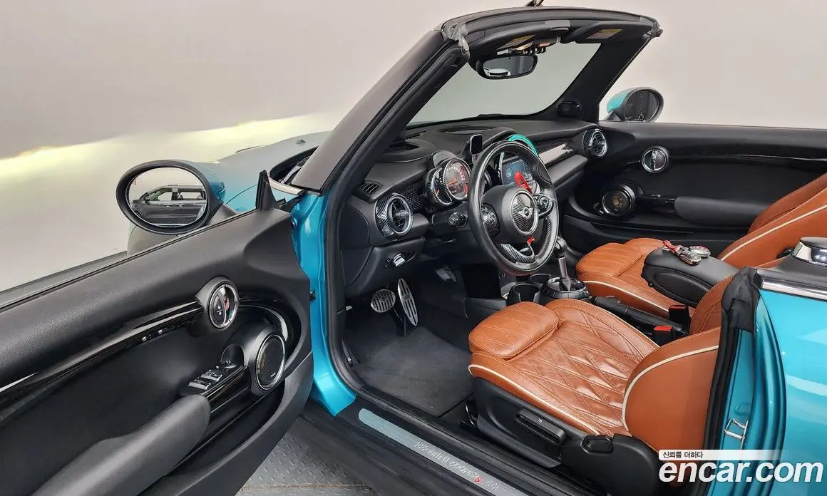 Mini Cooper Convertible 2016 2.0 автомат (гидро), фото 10
