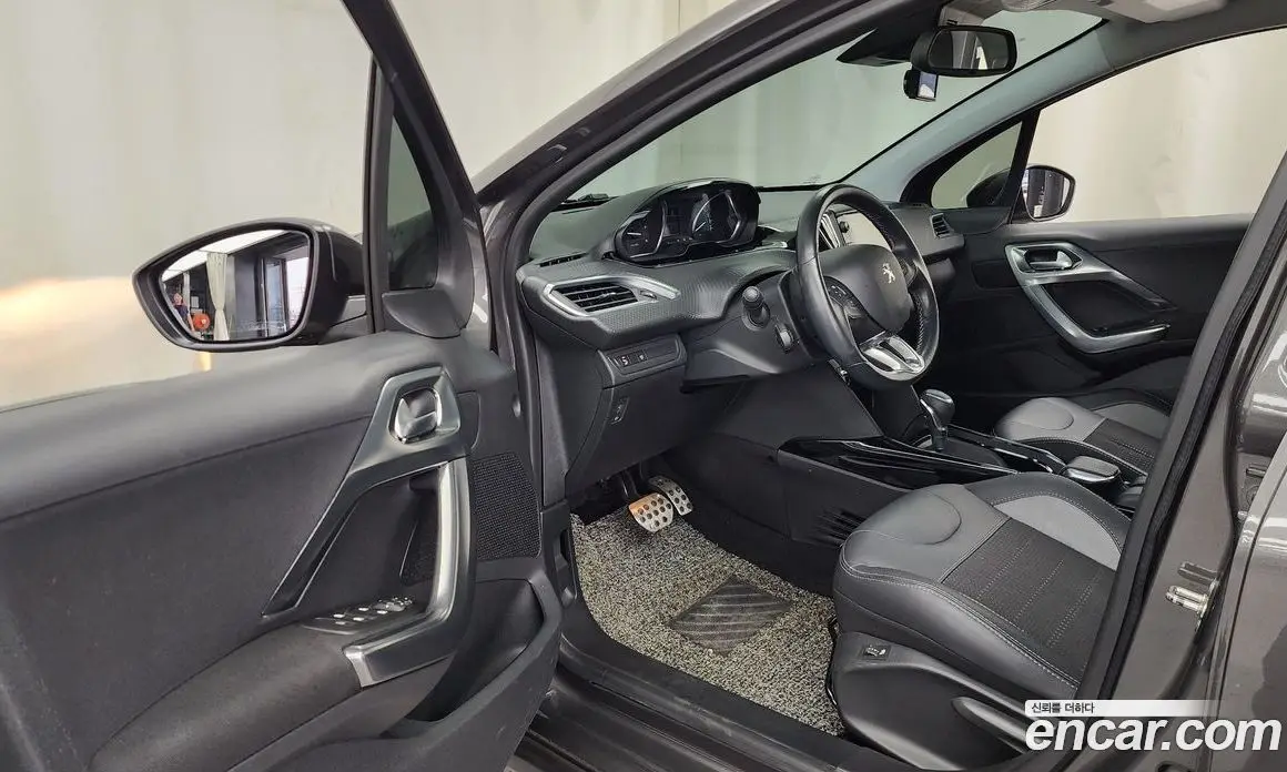 Peugeot 2008 2019 1.5 автомат (гидро), фото 13