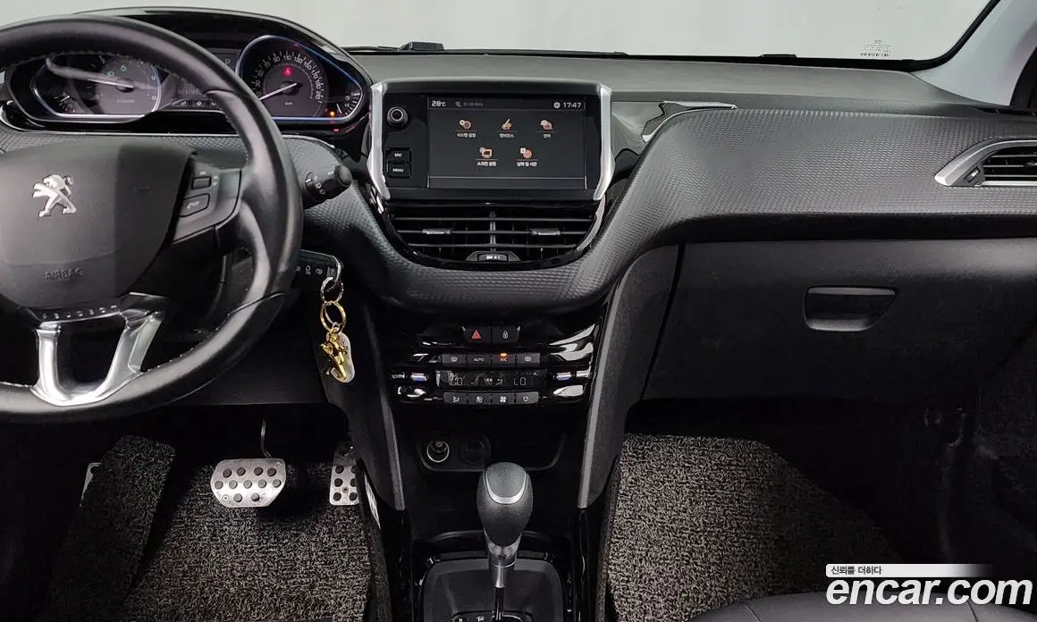 Peugeot 2008 2019 1.5 автомат (гидро), фото 20