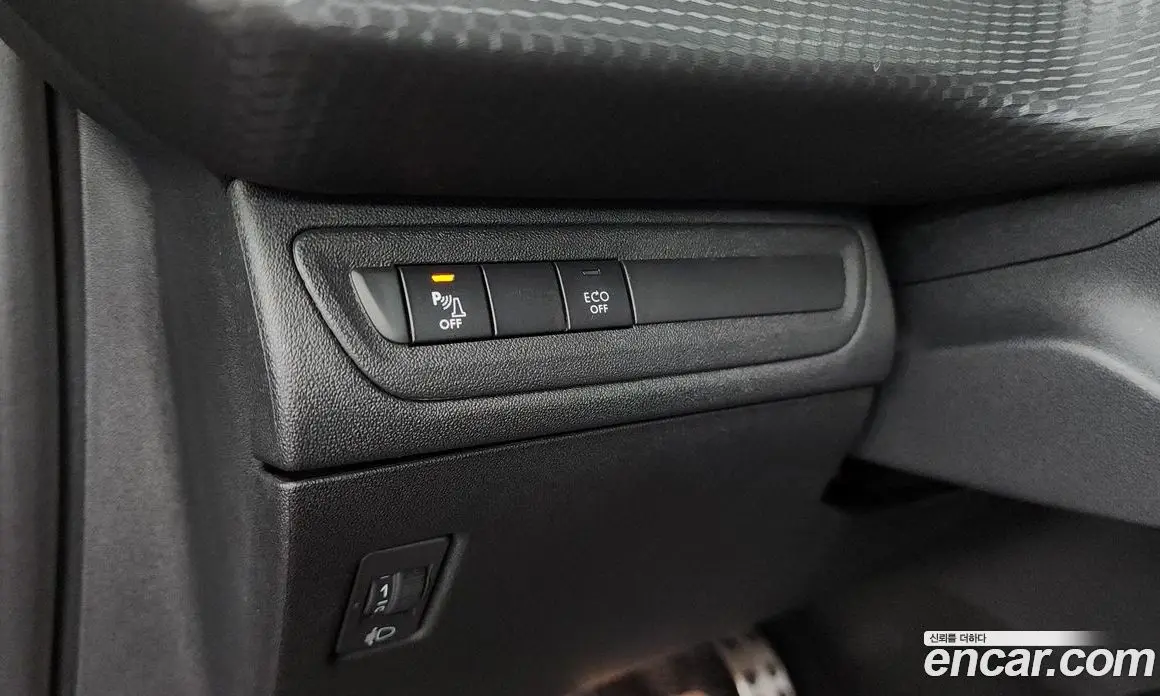 Peugeot 2008 2019 1.5 автомат (гидро), фото 22