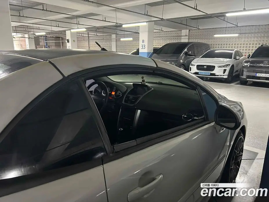 Peugeot 207 2011 1.6 автомат (гидро), фото 15