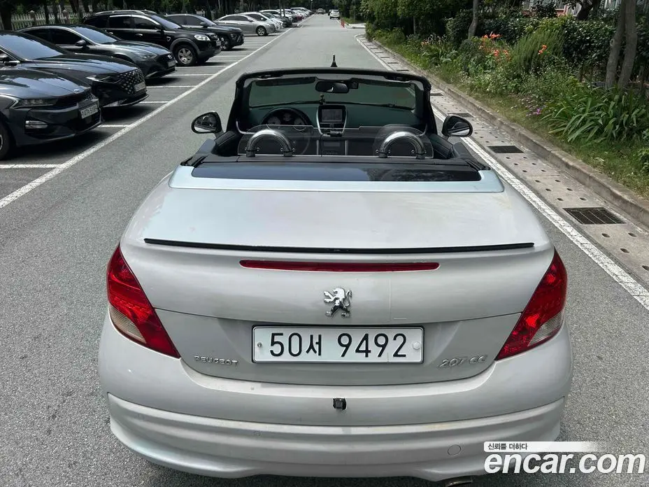 Peugeot 207 2011 1.6 автомат (гидро), фото 6