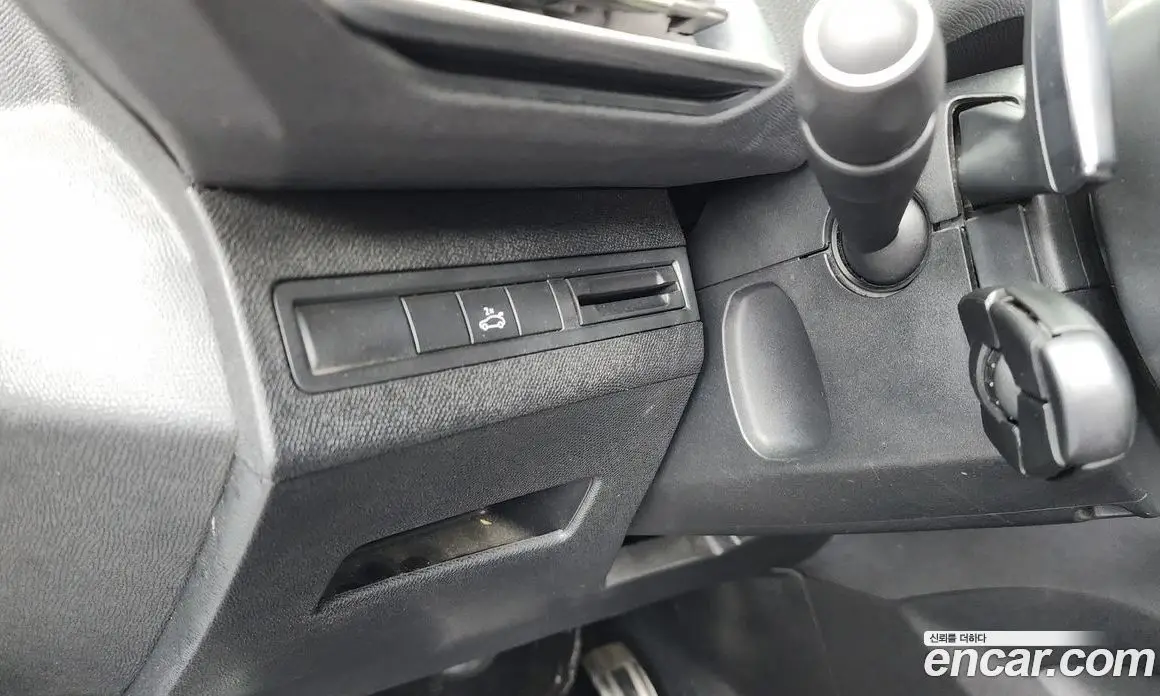 Peugeot 3008 2017 2.0 автомат (гидро), фото 16