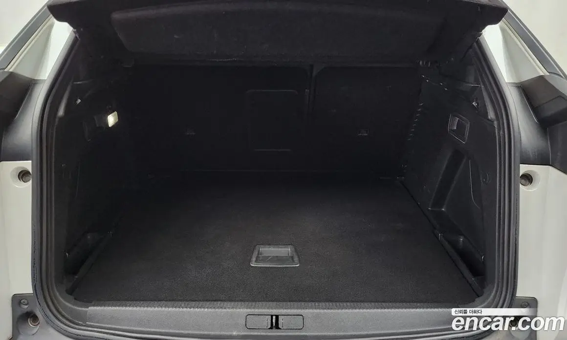 Peugeot 3008 2017 2.0 автомат (гидро), фото 20