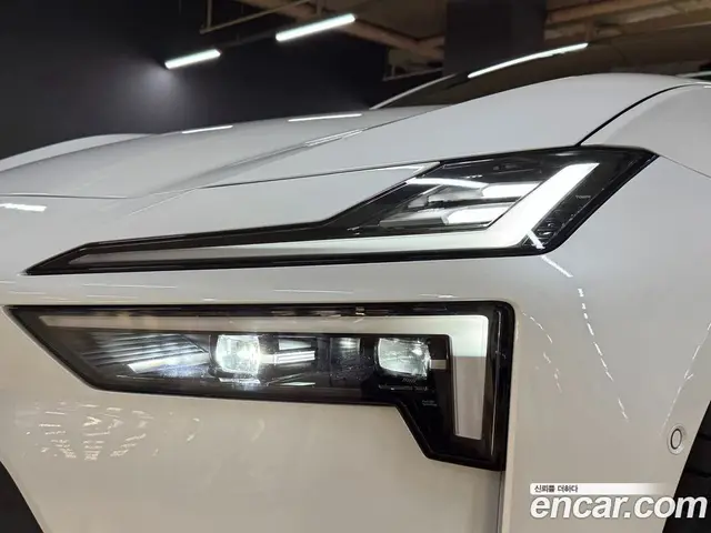 Polestar Polestar 4 2025 0.2 автомат (гидро), миниатюра 6