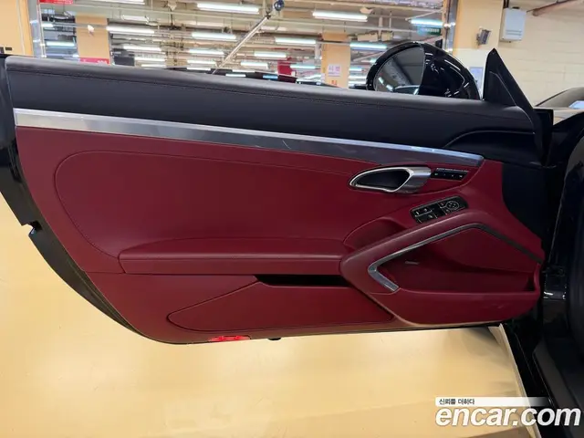 Porsche 911 2016 3.0 автомат (гидро), миниатюра 11 Porsche 911 2016 3.0 автомат (гидро), миниатюра 11
