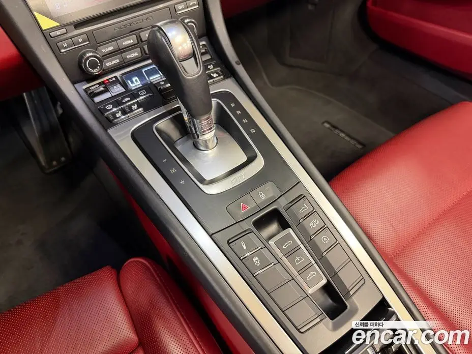 Porsche 911 2016 3.0 автомат (гидро), фото 15 Porsche 911 2016 3.0 автомат (гидро), фото 15