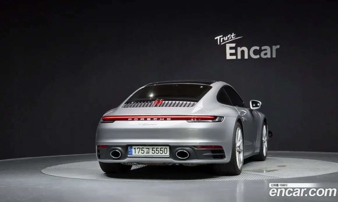 Porsche 911 2021 3.0 автомат (гидро), фото 4