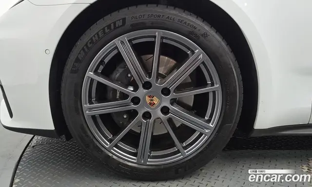 Porsche Panamera 2024 2.9 автомат (гидро), миниатюра 4