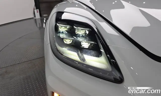 Porsche Panamera 2024 2.9 автомат (гидро), миниатюра 7