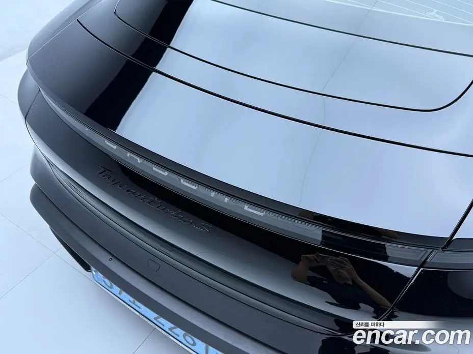 Porsche Taycan 2021 автомат (гидро), фото 20 Porsche Taycan 2021 автомат (гидро), фото 20