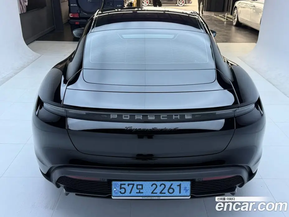 Porsche Taycan 2021 автомат (гидро), фото 3 Porsche Taycan 2021 автомат (гидро), фото 3