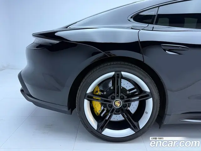 Porsche Taycan 2021 автомат (гидро), миниатюра 10 Porsche Taycan 2021 автомат (гидро), миниатюра 10